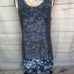 Logo Layers by Lori Goldstein sleeveless top🥀New